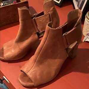 Aerosoles open toe booties